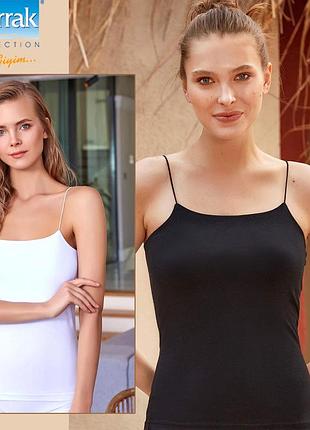 Женская майка на тонких бретелях berrak 8032 черный, l/xl