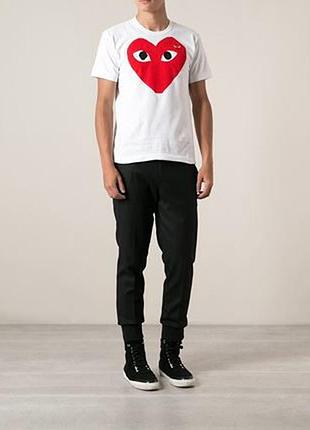 Футболка чоловіча з прінтом comme des garcons play big-red l