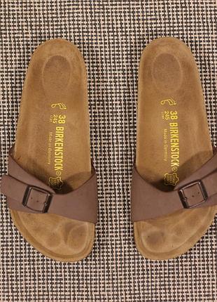 Жіночі шльопанці birkenstock madrid у кольорі mocca