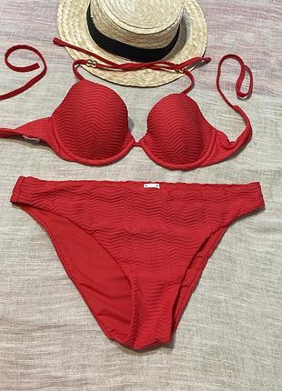 Calzedonia великолепный раздельный красный купальник как новый