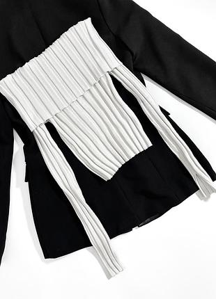Кофтинка зі спущеними плечима від zara