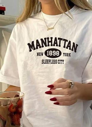 Жіночий оверсайз футболки з написом manhattan білий m