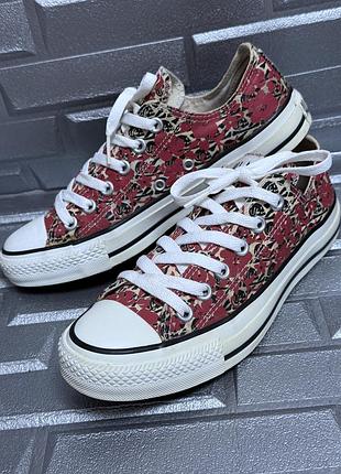 Кеди конверси жіночі 39 розмір (25 см устілька) converse chuck taylor all star жіноче взуття з абстрактним принтом