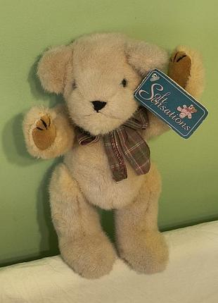 Vintage, 1998 - soft sensations england - винтажная коллекционная редкая на шарнирах мягкая игрушка - мишка с бантом - 32 см