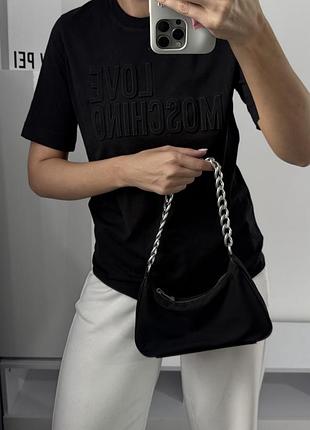 Футболка love moschino