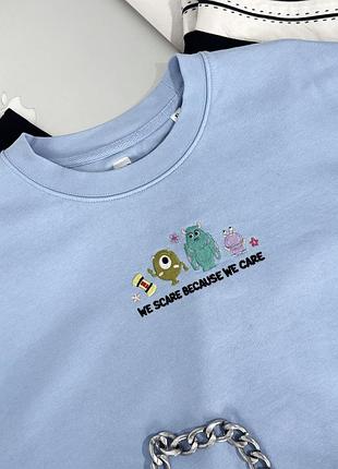 Світшот з персонажами мультфільму «корпорація монстрів»