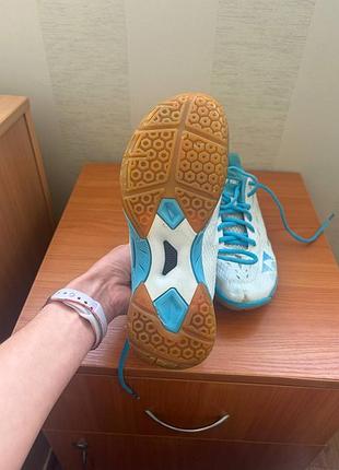 Кросівки yonex 4