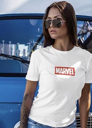 Футболка з принтом marvel