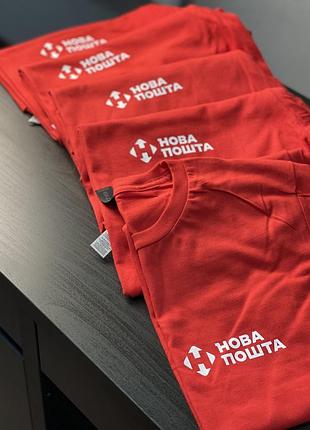 Футболка для працівників з логотипом- "нова пошта" xxl