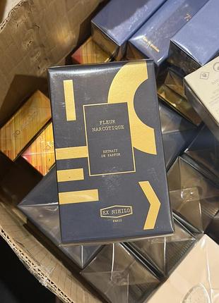 Fleur narcotique extrait de parfum