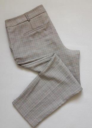 Бесподобные стрейчевые стильные укороченные брюки принт клетка батал dorothy perkins5 фото