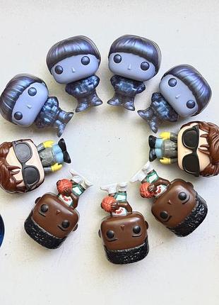 Kinder joy stranger things  дивні дива фігурки