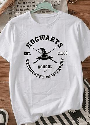 Мужская футболка размер m «hogwarts school of witchcraft and wizardry» в gaming и post-apocalyptic стиле, белая футболка.