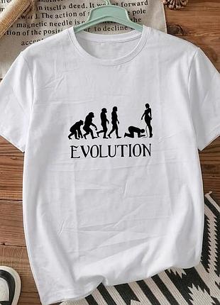 Мужская футболка белая с принтом "evolution" размер l. футболка с юмористым принтом об эволюции.