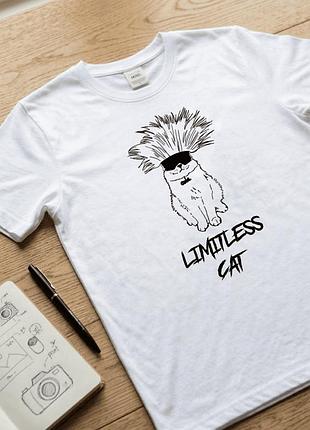 Чоловіча футболка біла з принтом «limitless cat» розмір m. футболка з котом. футболки чоловічі.