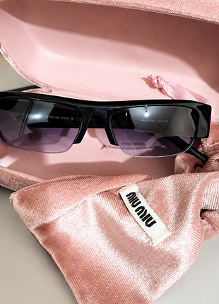 Miu miu. солнцезащитные очки miu miu sunglasses mub07s 3 диентной линзой черный