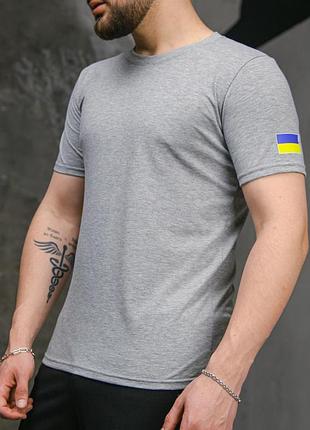Однотонная серая мужская футболка с флагом на плече/ стильная футболка для мужчин/ базовая летняя футболка 3xl