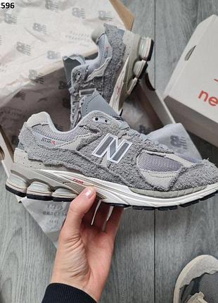 Спортивные кроссовки мужские серые new balance 2002r protection pack dar 41 43