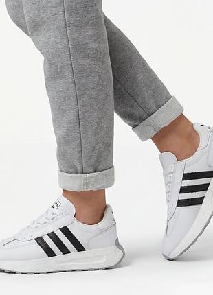Жіночі кросівки adidas retropy 1798 white 41
