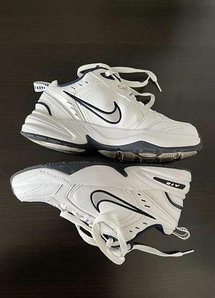 Кроссовки белые nike air monarch натуральная кожа