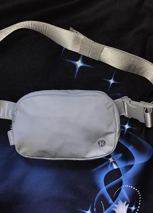 Поясна сумочка lululemon athletic оригінал