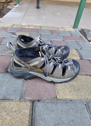 Кроссовки сандалии keen 2