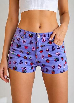 Жіночі шорти h&m versace