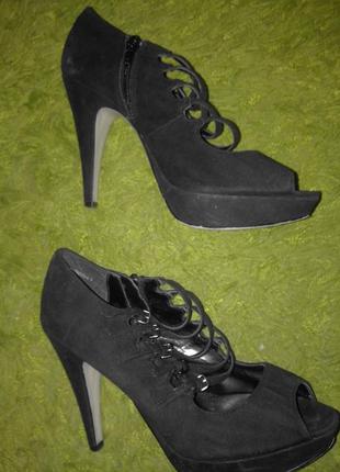 Босоніжки -туфлі жіночі 39р