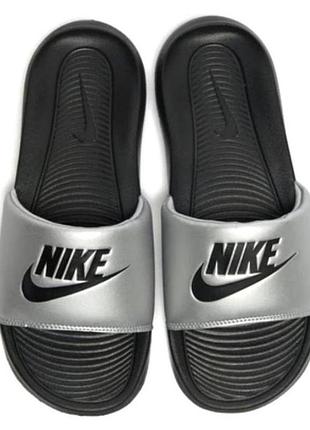 Nike. оригінал. шльопанці nike victory one slide.
