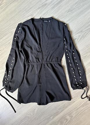 Boohoo шикарный комбез с красивыми рукавами-разрезы,бусины