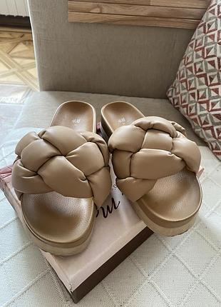 Жіночі плетені шльопанці (слайди) бренду h&m