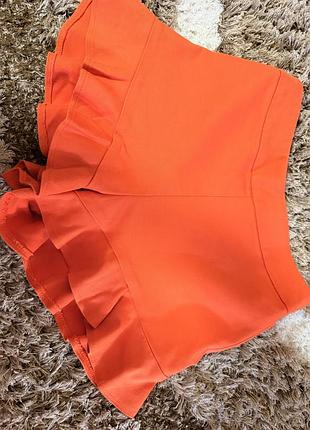 Шорти жіночі zara помаранчеві з рюшами