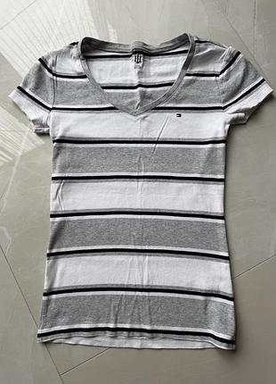 Футболки tommy hilfiger,розгружаю гардероб,футболки xs-m