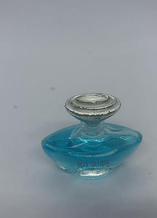 Blue shadow lylian grey 2