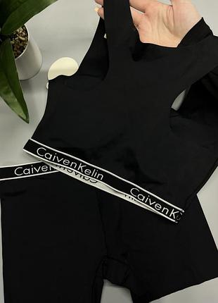 Жіночий чорний комплект топ і шорти caivenklein