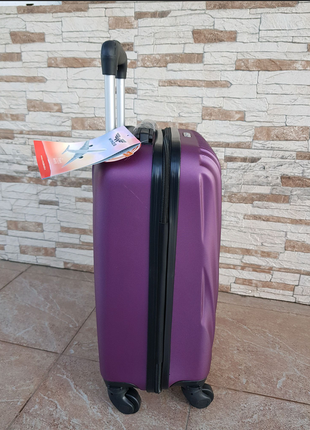Дорожній чемодан фірми wings dark purple6 фото