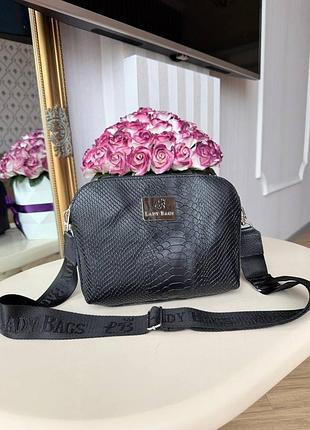 Жіноча стильна та якісна сумка з натуральної шкіри чорна змія