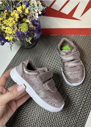 Кросівки clarks