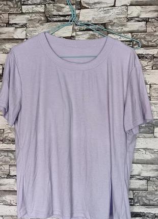 Ніжно фіолетова футболка з топом пушап