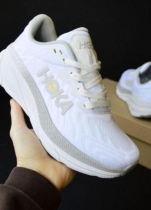 Жіночі літні легкі кросівки hoka one one білі з сірим весіння кросівки хока 39(24.5см)