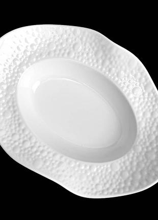 Блюдо сервировочное stenson pimples фарфоровое 26х18х8 см белый 4880-10
