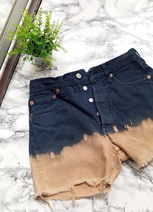 Levis джинсовые шортики