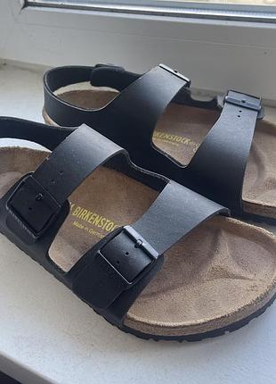 Чоловічі шкіряні ортопедичні сандалі birkenstock milano