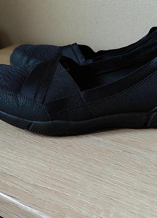 Летние спортивные туфли-балетки skechers
