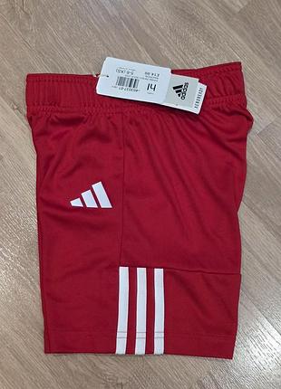 Шорти adidas на 5-6років, 110-116см
