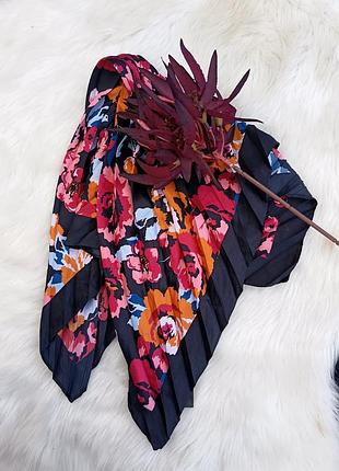 Платок бандана плиссе в принт цветы 55*55см primark