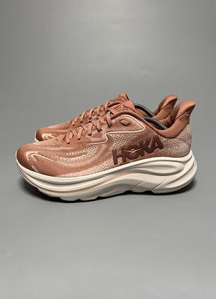 Кросівки на широку стопу для комфортної ходьби бігу тренувань hoka one one clifton 10 wide оригінал 1162050 bhrs