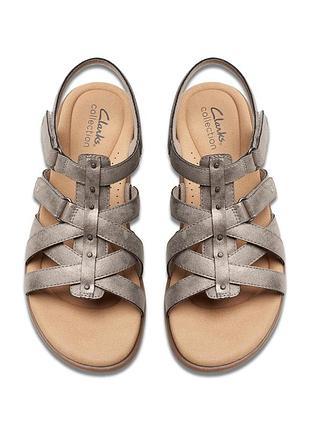 Класні босоніжки сандалі clarks uk4 /37 р. устілка 23,7 см.
