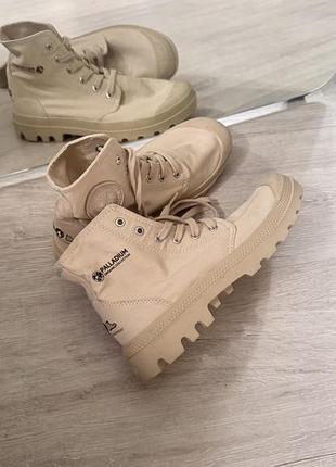 Кеди високі, трекінгові черевички palladium