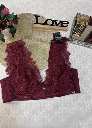 Шикарний бюстик hunkemoller noir